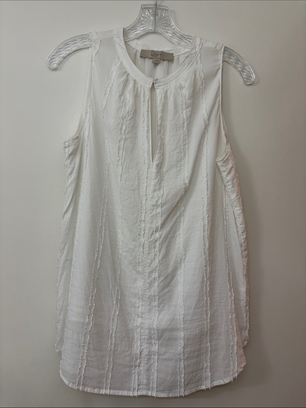 LOFT White Sleeveless Keyhole Blouse - Size M